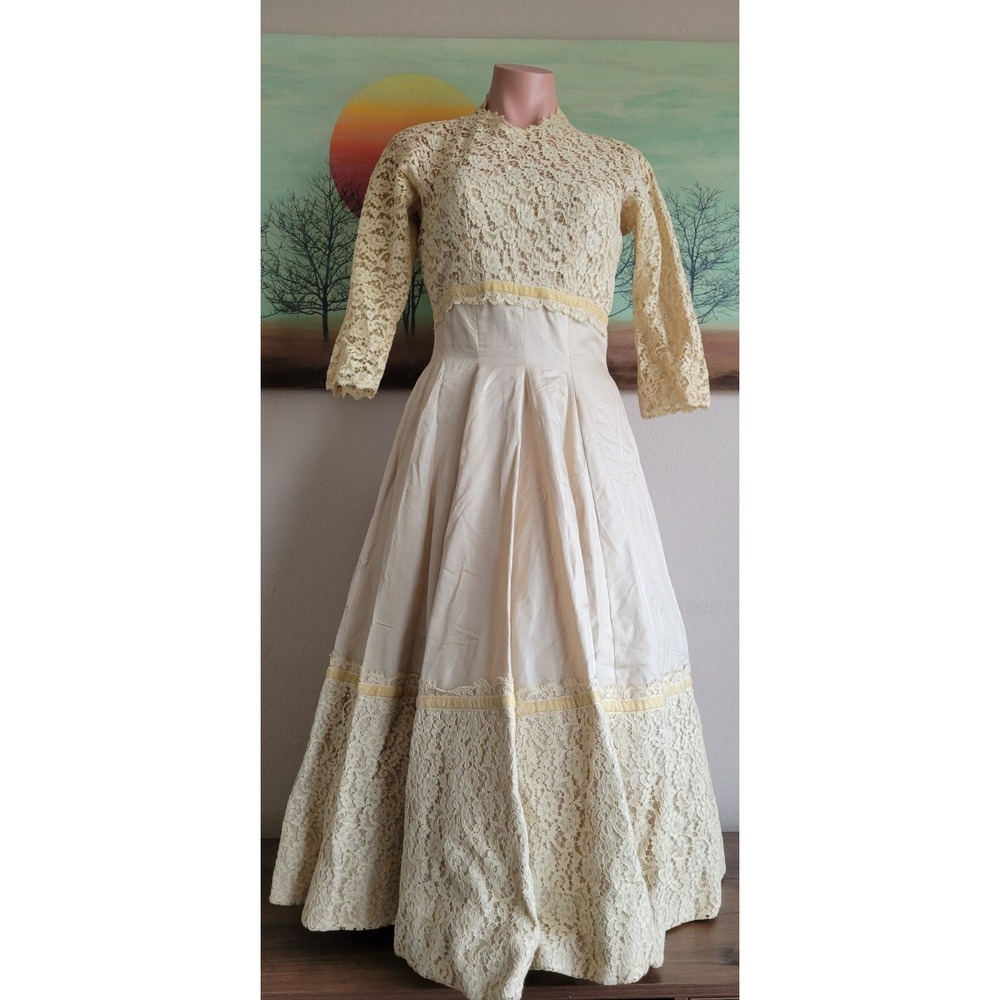 Vtg Julius Garfinckle Fit & Flare Dress  XS 50s Swing Romantic Wedding  Cottage